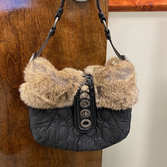 Coach Soho Fur Ski Bag - 9443. - Picture 1 of 9